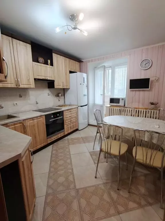 3-к. квартира, 80 м, 7/10 эт. - Фото 0