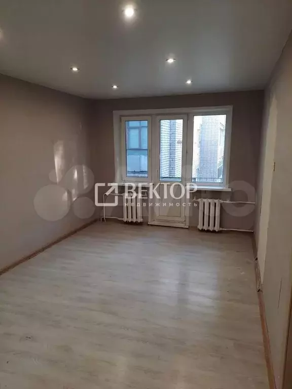 1-к. квартира, 30 м, 5/5 эт. - Фото 0
