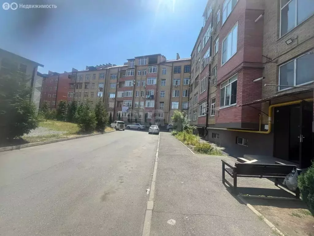 3-комнатная квартира: Владикавказ, Цветочный бульвар, 25к4 (103 м) - Фото 0