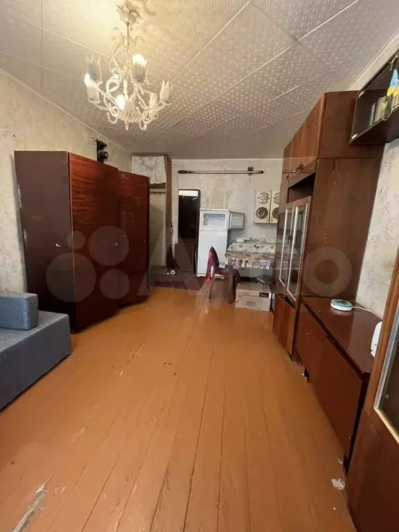 Комната 18 м в 3-к., 2/5 эт. - Фото 1