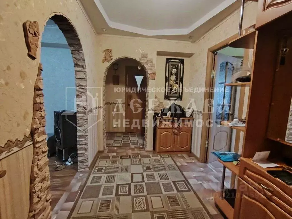 3-к кв. Кемеровская область, Юрга бул. Металлургов, 6А (64.9 м) - Фото 1