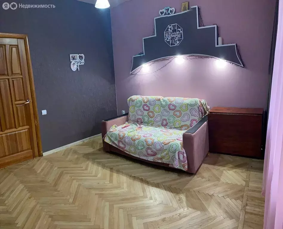 3-комнатная квартира: Туапсе, улица Маршала Жукова, 29 (73.9 м) - Фото 0