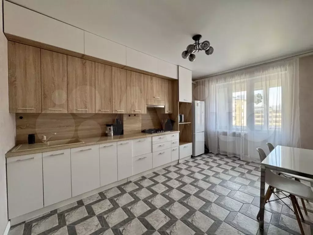 1-к. квартира, 45 м, 4/5 эт. - Фото 0