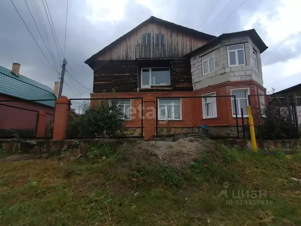 Дом в Челябинская область, Кыштым ул. Швейкина, 51 (216 м) - Фото 0