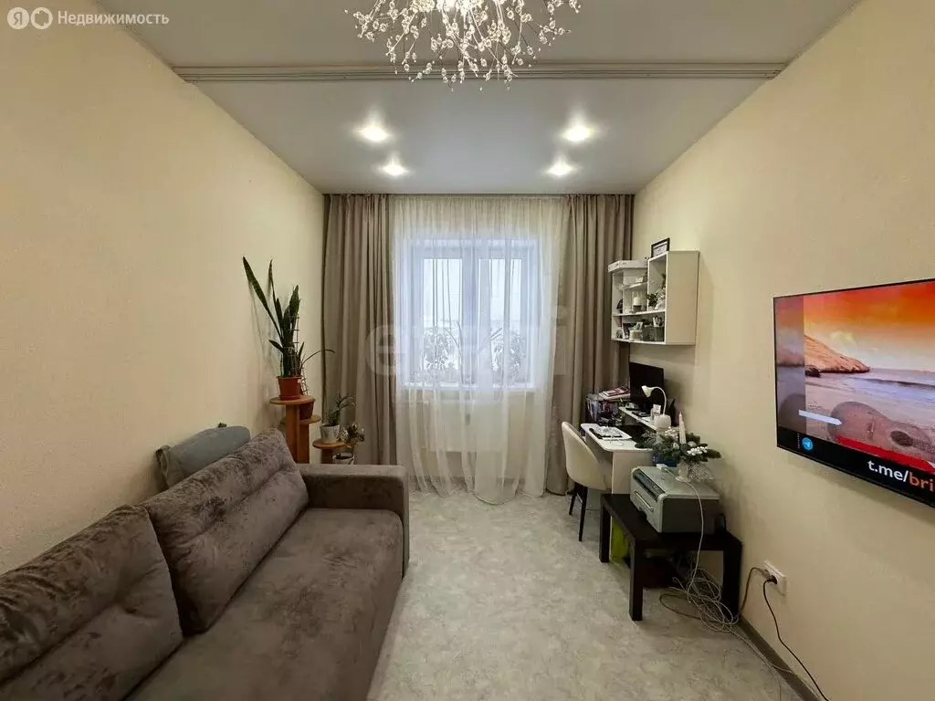 1-комнатная квартира: Ирбит, улица Маршала Жукова, 17/1 (29.7 м) - Фото 1