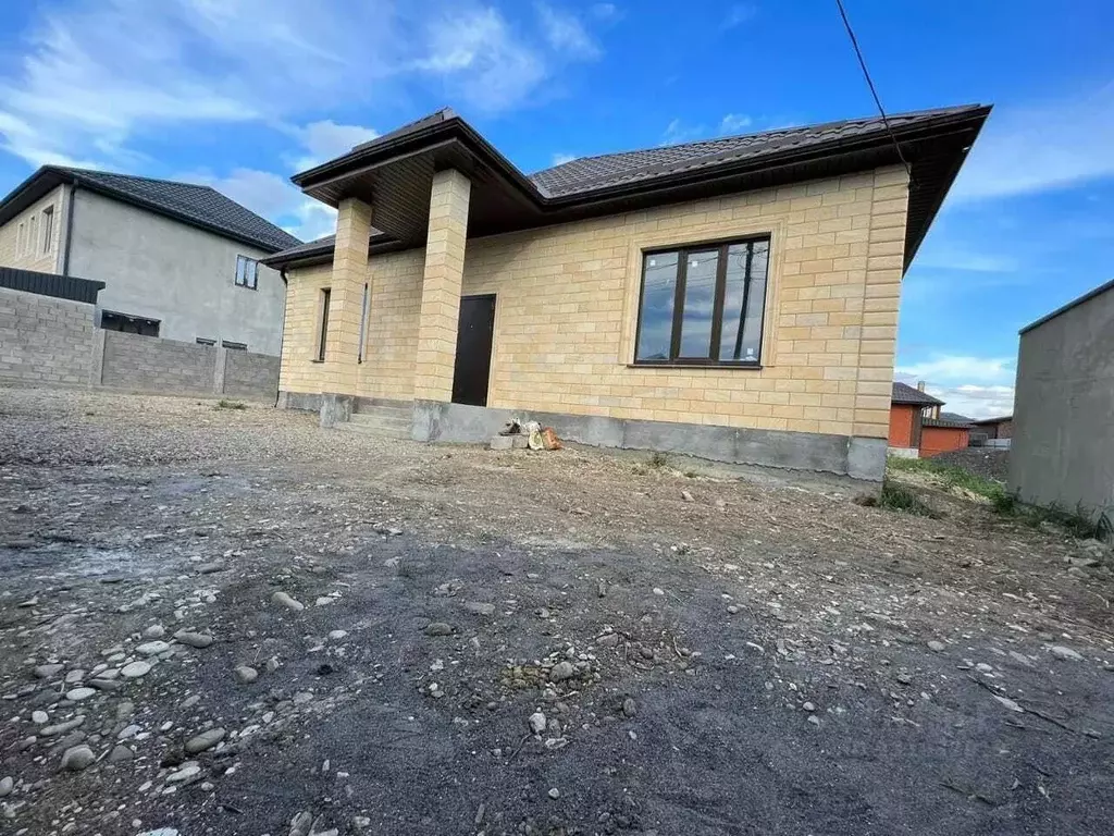 Дом в Ставропольский край, Пятигорск городской округ, с. Золотушка ... - Фото 1