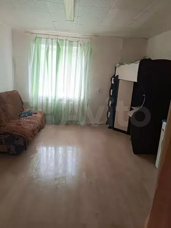 Комната 19 м в 4-к., 3/3 эт. - Фото 0