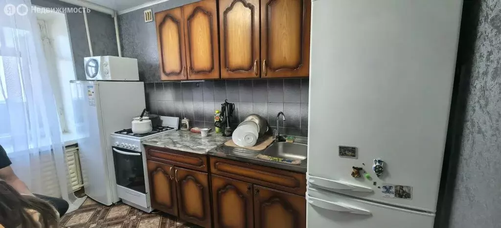 3-комнатная квартира: Стерлитамак, улица Курчатова, 7 (70.6 м) - Фото 1