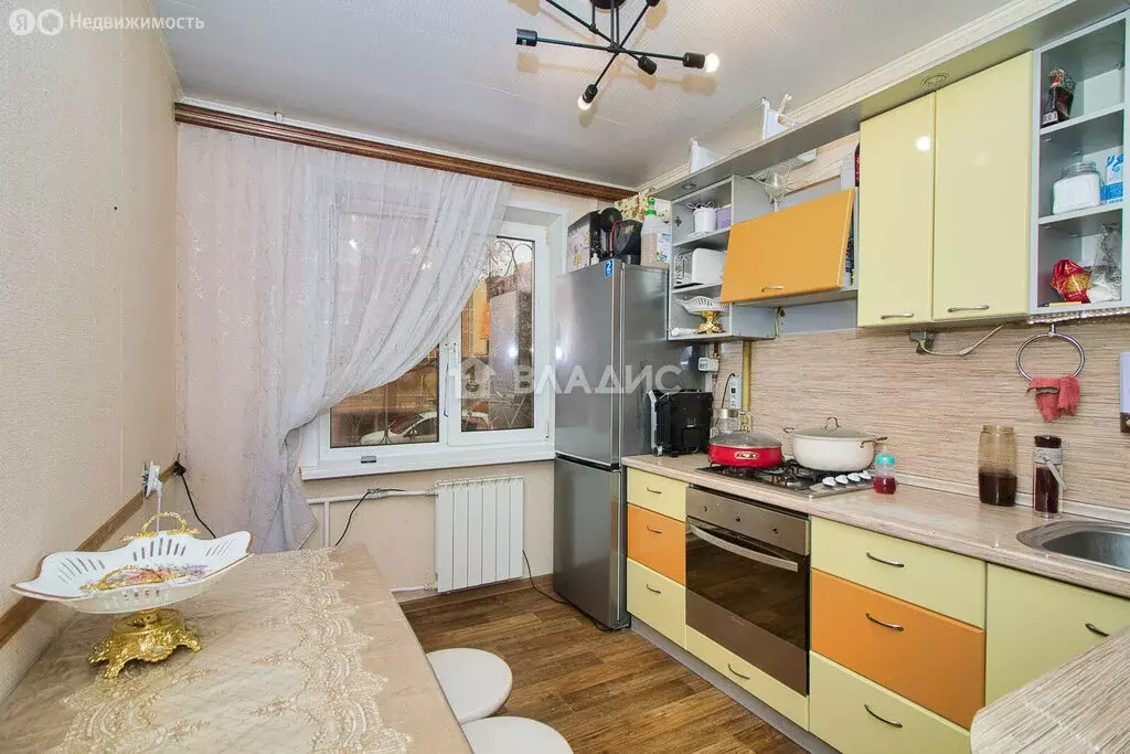 3-комнатная квартира: Владимир, улица Суворова, 2 (66 м) - Фото 2