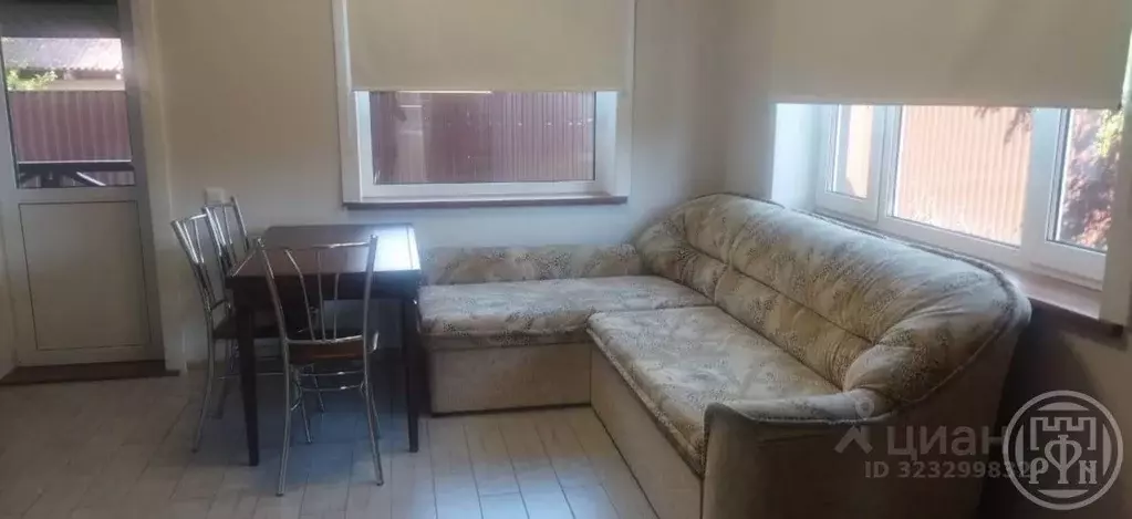 Дом в Ленинградская область, Выборгский район, Рощино пгт, Верхнее ... - Фото 2