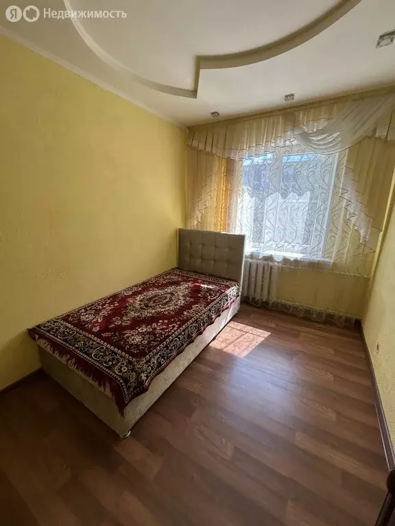 2-комнатная квартира: Астрахань, улица 28-й Армии, 12 (42.6 м) - Фото 1
