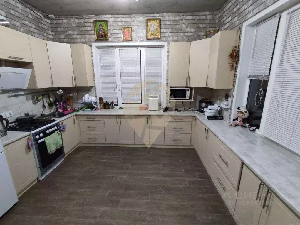 Коттедж в Белгородская область, Старый Оскол пер. 1-й Северский (121 ... - Фото 1