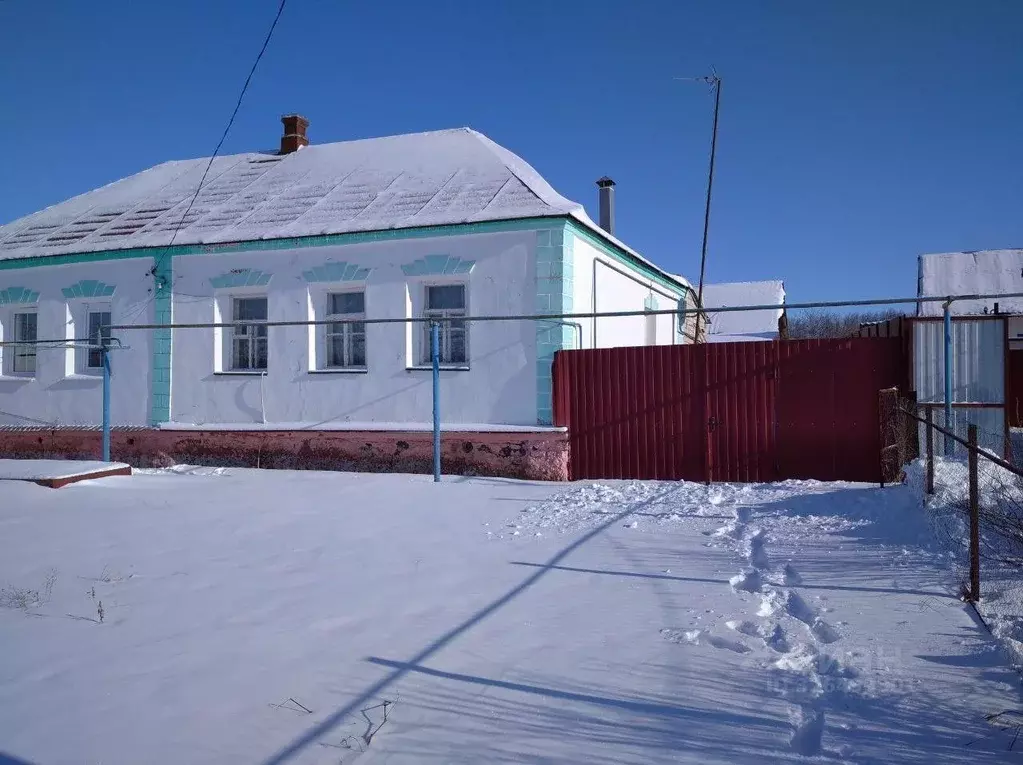 Дом в Курская область, Льгов ул. З. Космодемьянской, 22 (65 м) - Фото 1