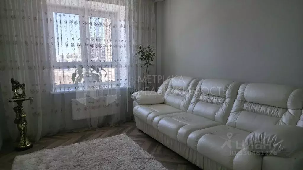 2-к кв. Тюменская область, Тюмень ул. Тимофея Кармацкого, 11к2 (68.9 ... - Фото 1