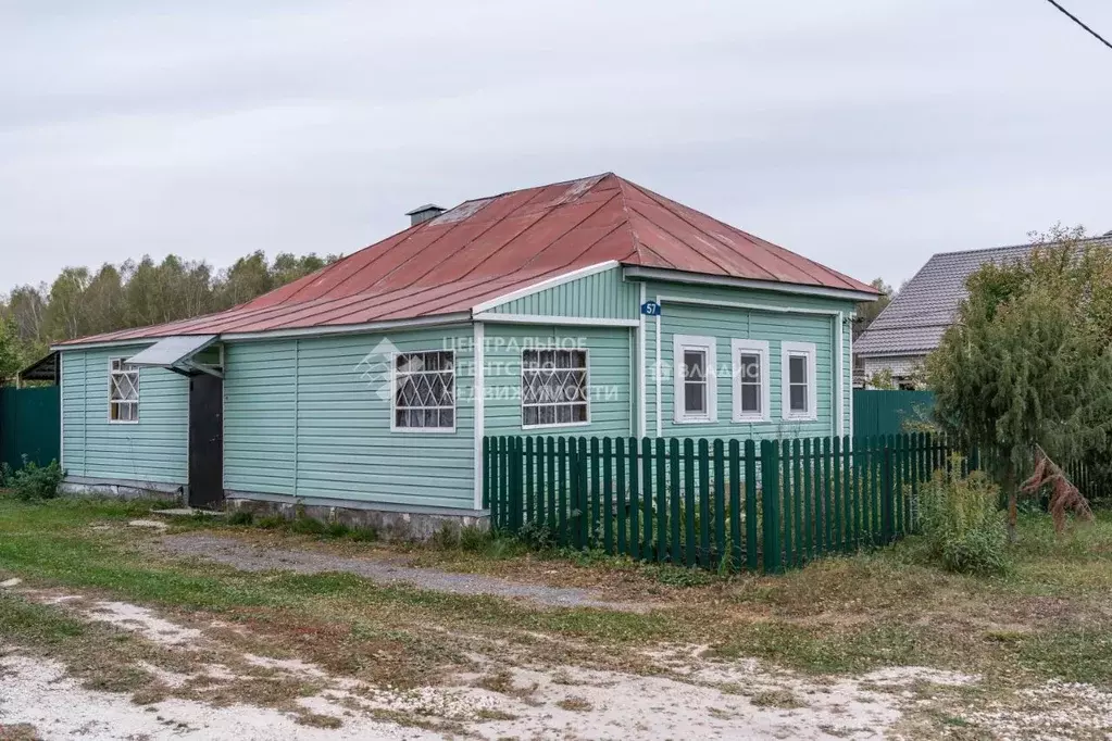 Дом в Рязанская область, Касимовский муниципальный округ, д. ... - Фото 1