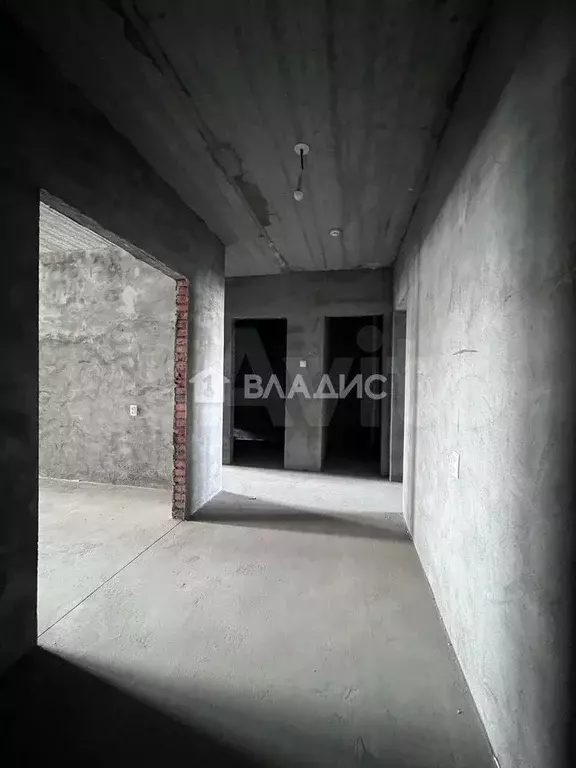 2-к. квартира, 74 м, 1/10 эт. - Фото 0