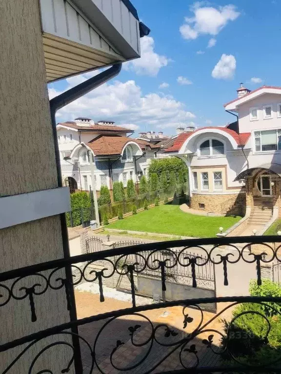 Дом в Московская область, Химки Старвиль кп, ул. Солнечная, 3 (490 м) - Фото 2