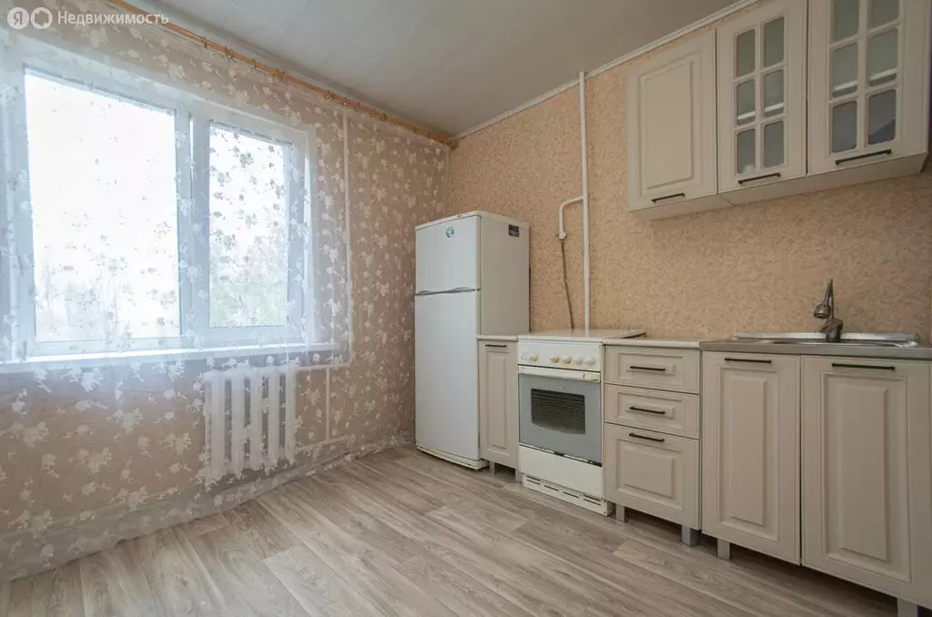 1-комнатная квартира: Брянск, Севская улица, 13 (37.6 м) - Фото 1