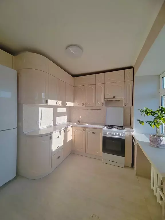Продаётся 3-к квартира, 61.3 м - Фото 0