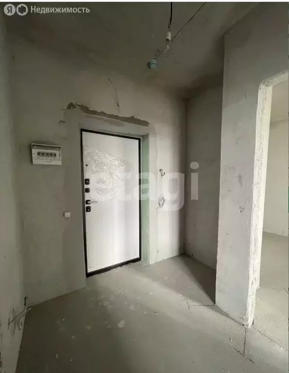 1-комнатная квартира: Калининград, Солдатская улица, 9к1 (43.4 м) - Фото 1