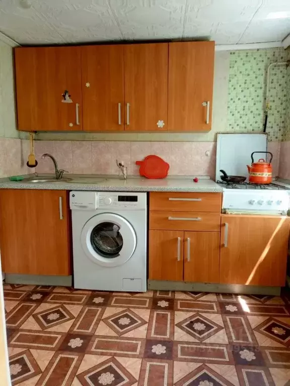 Дом в Краснодарский край, Новороссийск А-290, 6-й км (50 м) - Фото 1