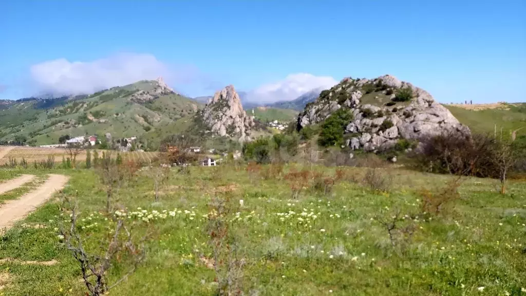Участок в Крым, Феодосия муниципальный округ, Курортное пгт ул. ... - Фото 1