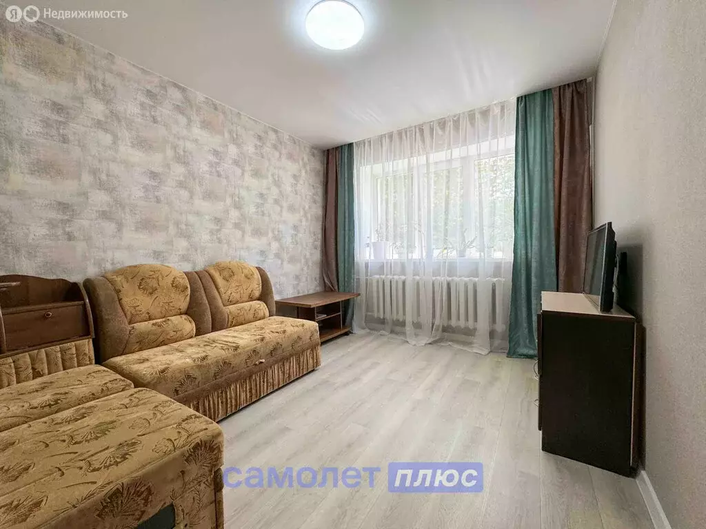 1-комнатная квартира: Чебоксары, улица Космонавта Андрияна ... - Фото 0