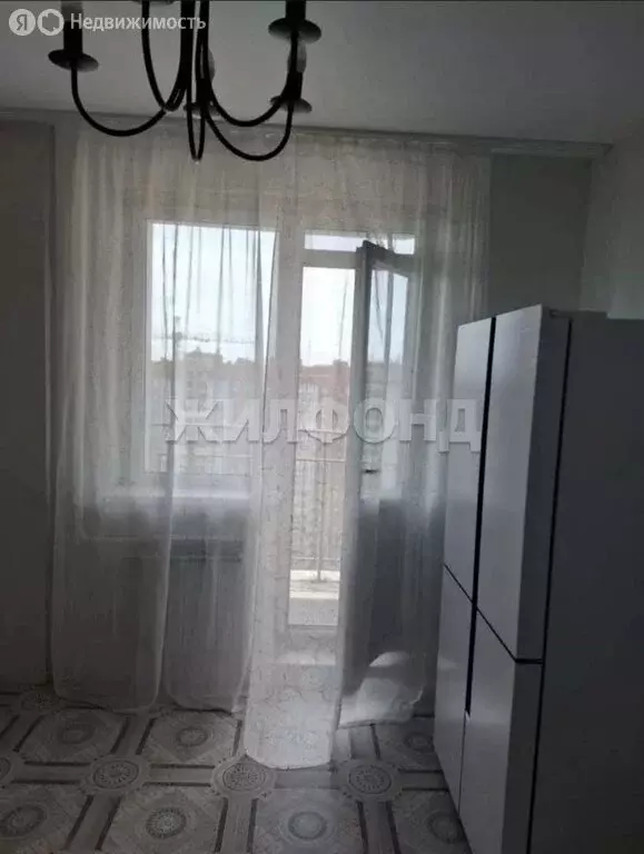 1-комнатная квартира: Новосибирск, улица Дуси Ковальчук, 244 (39 м) - Фото 2