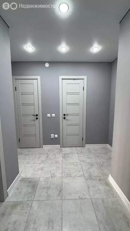 2-комнатная квартира: Мурино, улица Шувалова, 30 (52 м) - Фото 1