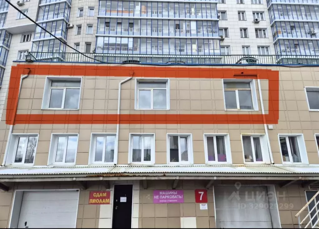 Помещение свободного назначения в Красноярский край, Красноярск ул. ... - Фото 1