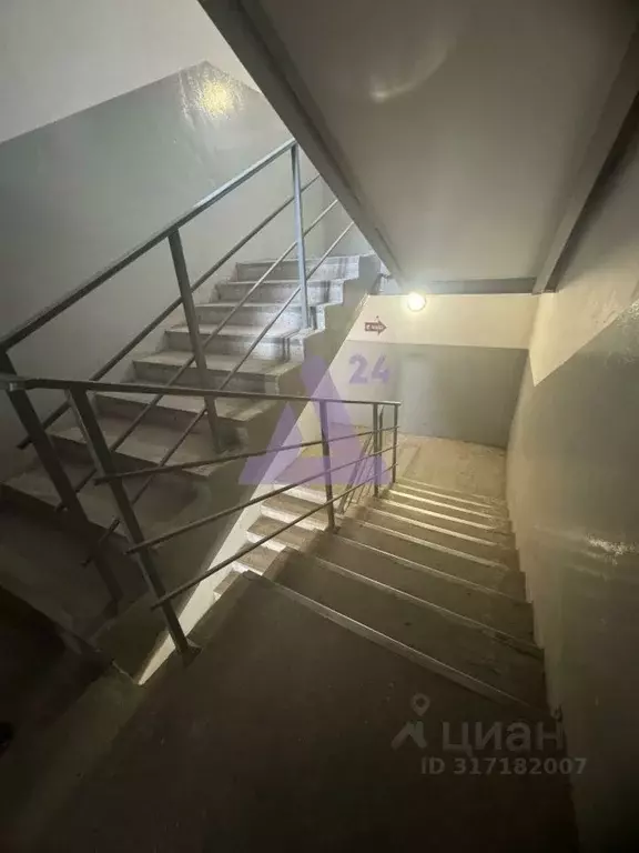 Помещение свободного назначения в Алтайский край, Барнаул просп. ... - Фото 2