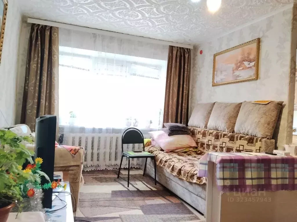 1-к кв. Волгоградская область, Волгоград просп. Металлургов, 52 (32.8 ... - Фото 1