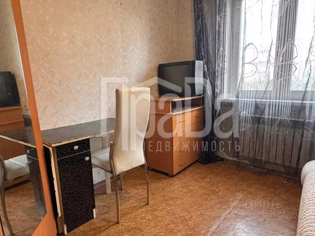 Комната Красноярский край, Красноярск ул. Автомобилистов, 68 (12.5 м) - Фото 2