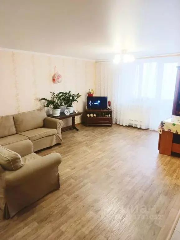 3-к кв. Татарстан, Казань ул. Сафиуллина, 24 (70.0 м) - Фото 2