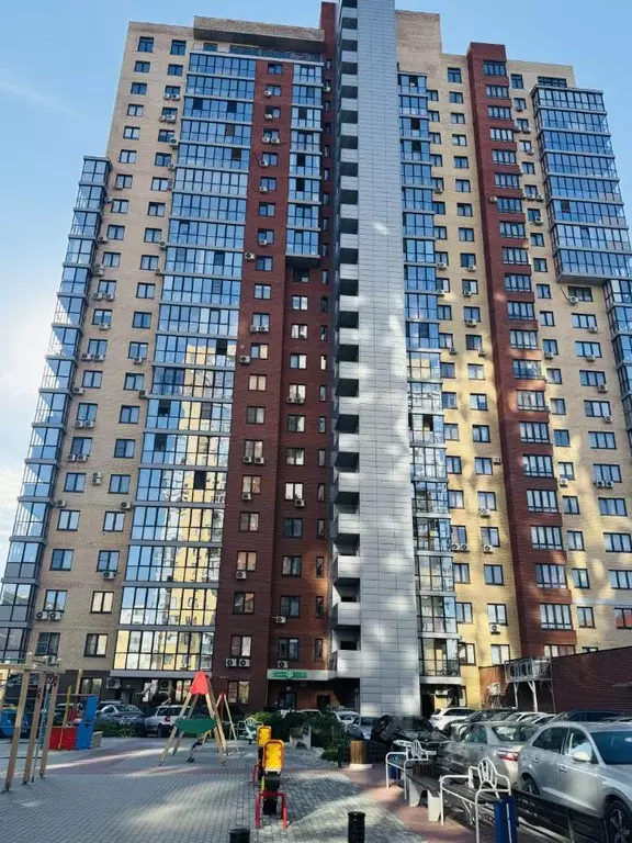 2-к кв. Челябинская область, Челябинск Лесопарковая ул., 5к1 (80.0 м) - Фото 0