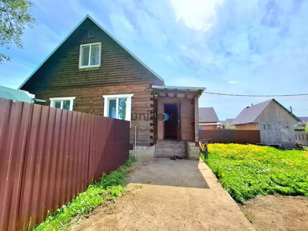 Дом в Башкортостан, Иглинский сельсовет, с. Иглино ул. Луговая (120 м) - Фото 1