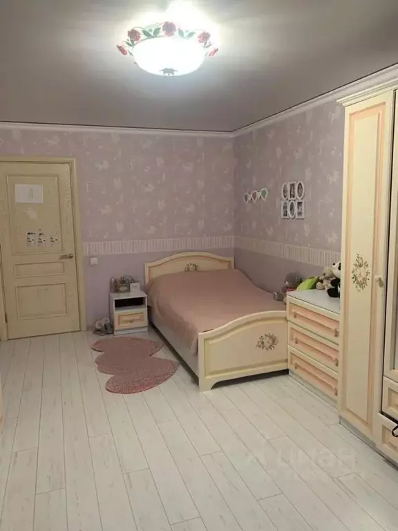 2-к кв. Брянская область, Брянск Бежицкая ул., 1К8 (73.4 м) - Фото 1