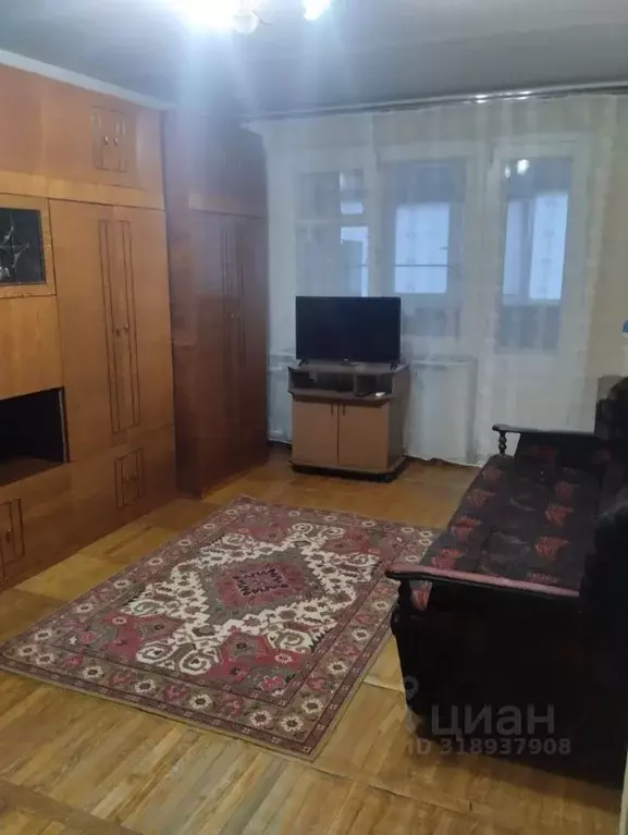 3-к кв. Астраханская область, Астрахань Хибинская ул., 45к4 (60.4 м) - Фото 0