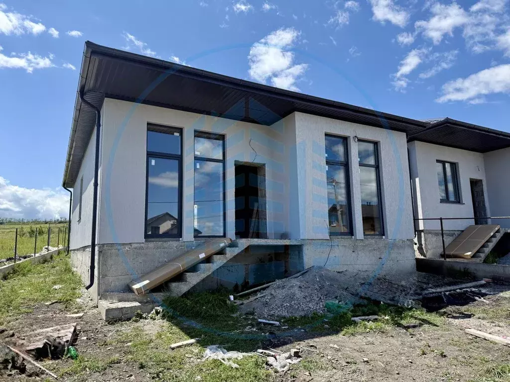 Дом в Ставропольский край, Предгорный муниципальный округ, ... - Фото 0
