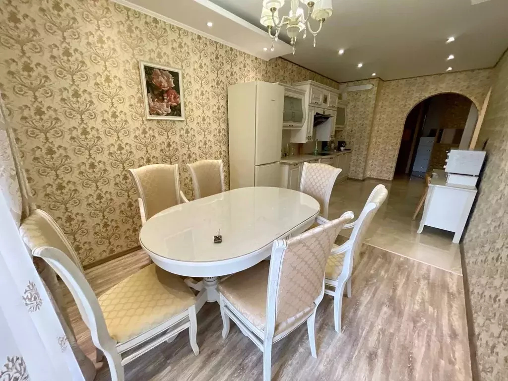 3-к кв. Краснодарский край, Сочи Центральный мкр, ул. Первомайская, 19 ... - Фото 2