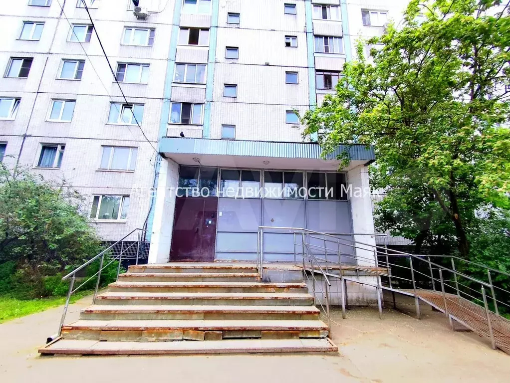 Комната 10,2 м в 5-к., 1/12 эт. - Фото 1