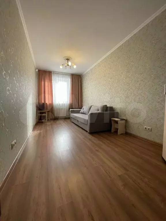 1-к. квартира, 40 м, 13/17 эт. - Фото 1