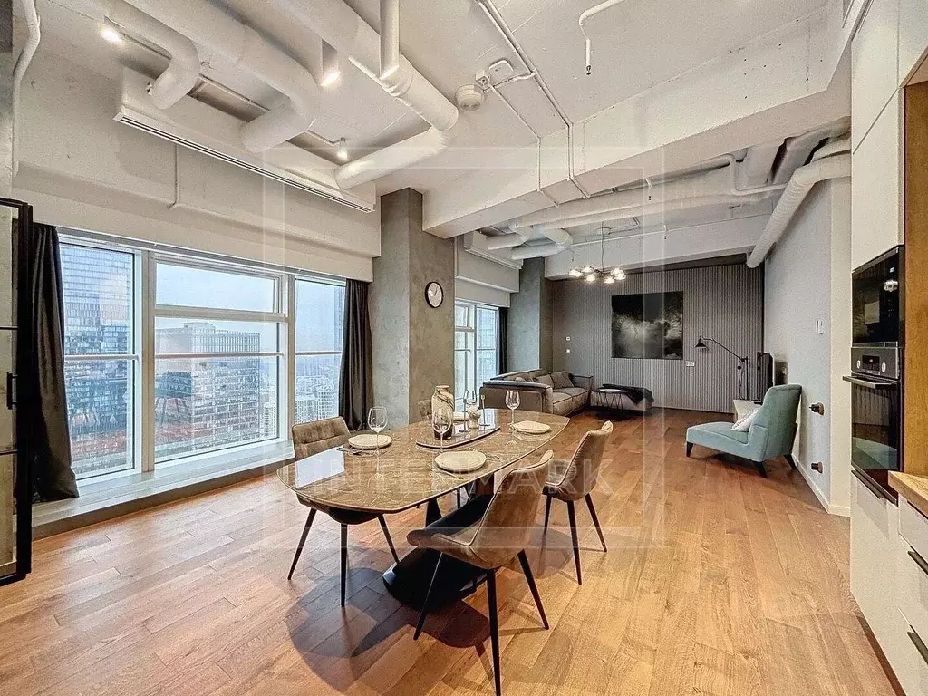 2-к кв. Москва 1-й Красногвардейский проезд, 15 (91.0 м) - Фото 1