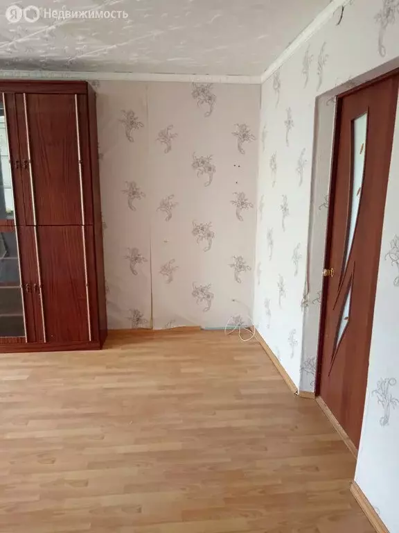 3-комнатная квартира: Кушва, Станционная улица, 84 (60 м) - Фото 0