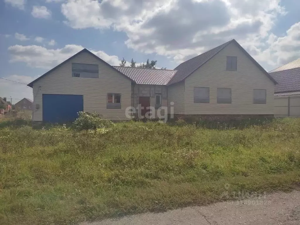 Дом в Белгородская область, Бирюч Красногвардейский район, Прохладная ... - Фото 1