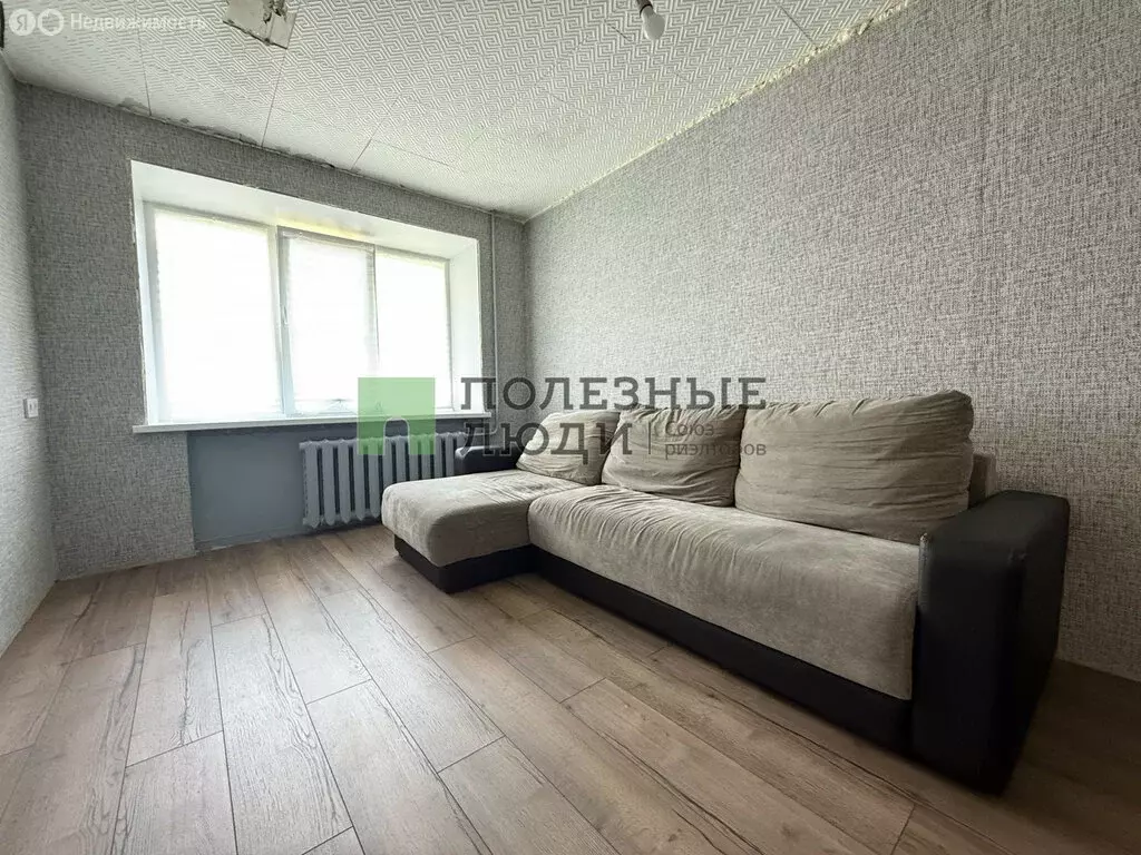 1-комнатная квартира: Ижевск, улица Коммунаров, 192 (29 м) - Фото 0