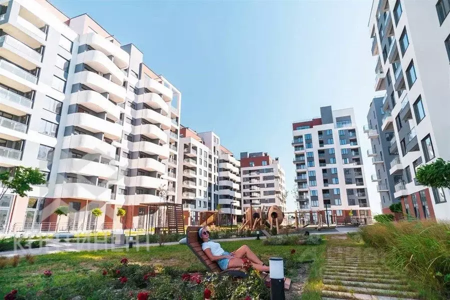 2-к кв. Крым, Сакский район, Лесновское с/пос, с. Прибрежное ул. ... - Фото 1