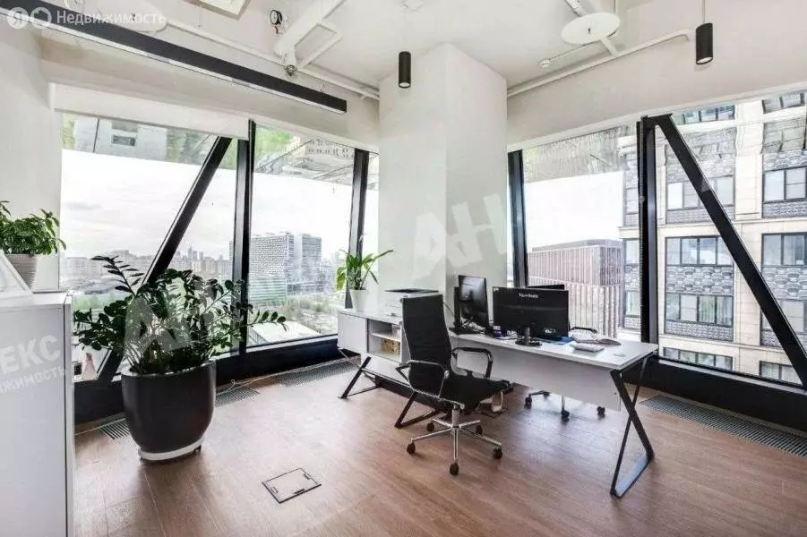 Офис (650 м) - Фото 2