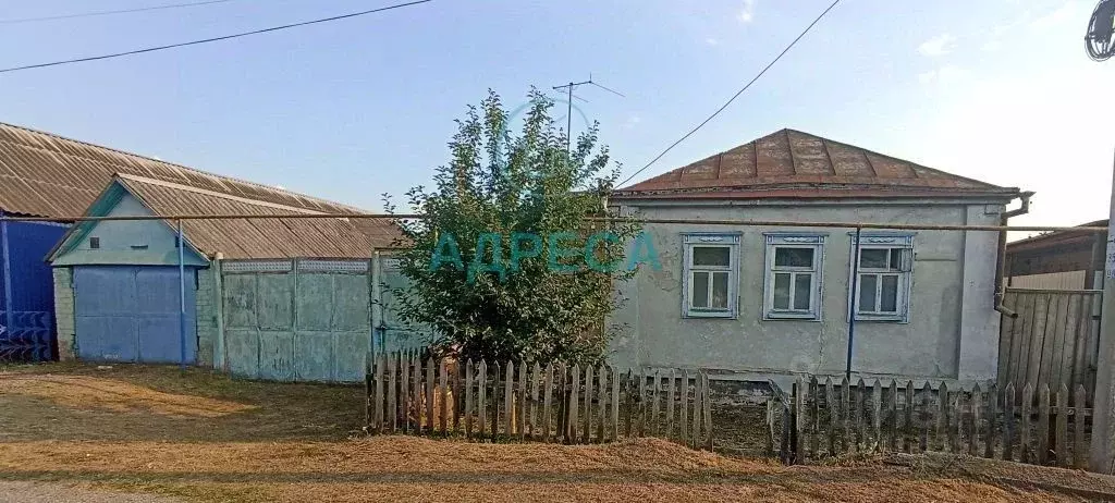 Дом в Белгородская область, Новый Оскол ул. Чернышевского (50 м) - Фото 1