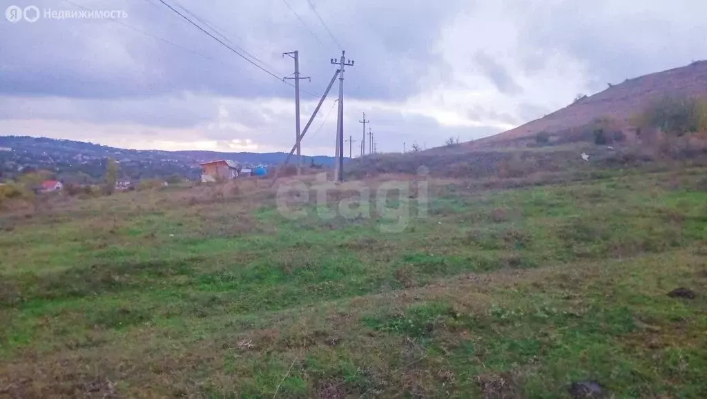 Участок в село Доброе, улица имени А. Бабаджаняна (10.7 м) - Фото 1